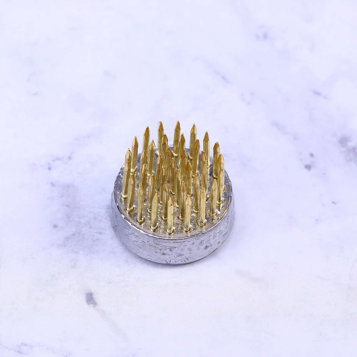 Ikebana messing bloemenklem me - Flower Frog Pin recensie en prijs