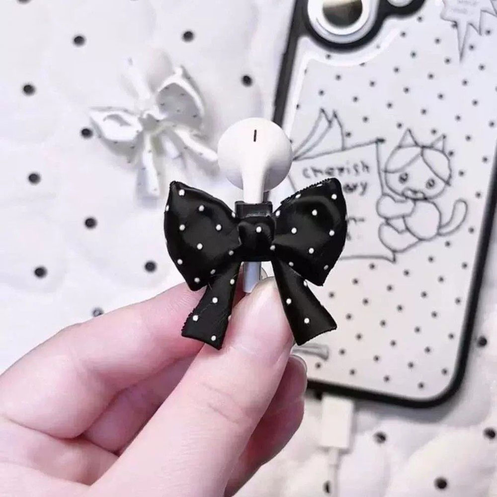 Satijnen lint strik oortelefoo - Ribbon Wired Satin recensie en prijs